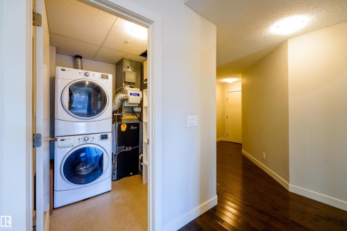 117 10523 123 Street, Edmonton, AB - Indoor Photo Showing Laundry Room