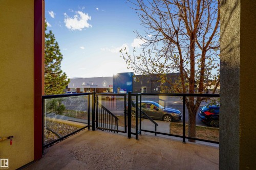 117 10523 123 Street, Edmonton, AB - Outdoor