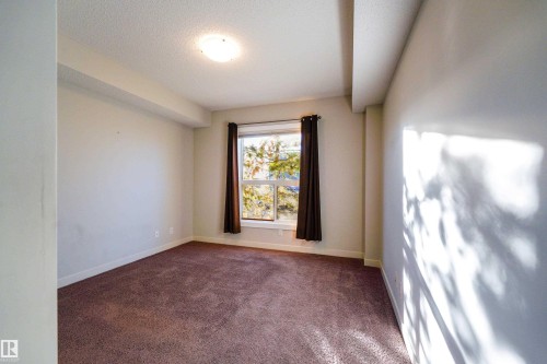 117 10523 123 Street, Edmonton, AB - Indoor Photo Showing Other Room