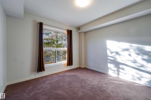 117 10523 123 Street, Edmonton, AB - Indoor Photo Showing Other Room