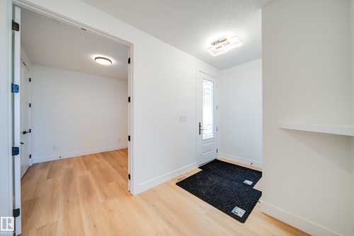 125 Starling Way, Fort Saskatchewan, AB - Indoor Photo Showing Other Room