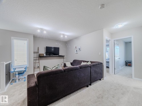 1692 Chapman Way, Edmonton, AB - Indoor