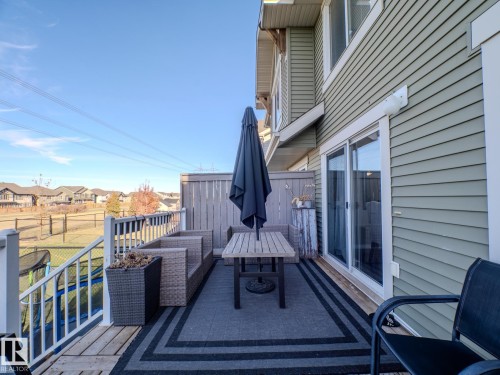 1692 Chapman Way, Edmonton, AB - Outdoor With Exterior