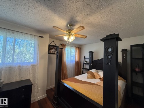 3127 109 Street, Edmonton, AB - Indoor