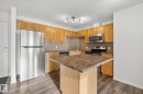 1124 330 Clareview Station Drive, Edmonton, AB  - Indoor Photo Showing Kitchen 