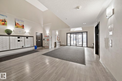 1124 330 Clareview Station Drive, Edmonton, AB - Indoor Photo Showing Other Room
