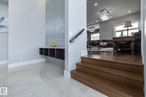 14 3466 Keswick Boulevard, Edmonton, AB - Indoor Photo Showing Other Room