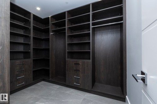 14 3466 Keswick Boulevard, Edmonton, AB - Indoor With Storage