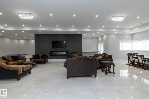 14 3466 Keswick Boulevard, Edmonton, AB - Indoor