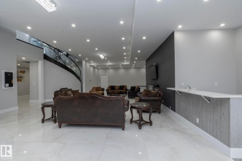 14 3466 Keswick Boulevard, Edmonton, AB - Indoor