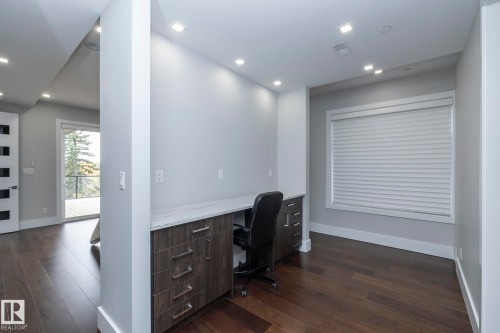 14 3466 Keswick Boulevard, Edmonton, AB - Indoor