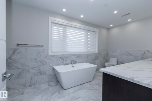 14 3466 Keswick Boulevard, Edmonton, AB - Indoor Photo Showing Bathroom