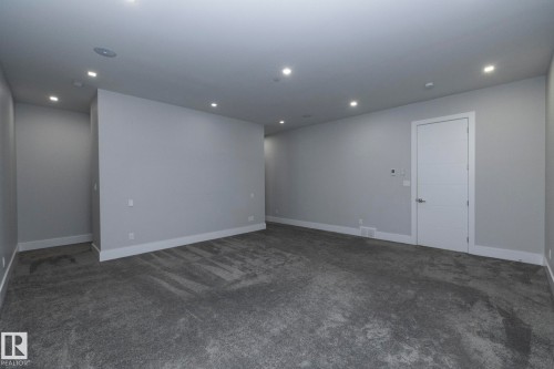 14 3466 Keswick Boulevard, Edmonton, AB - Indoor Photo Showing Other Room