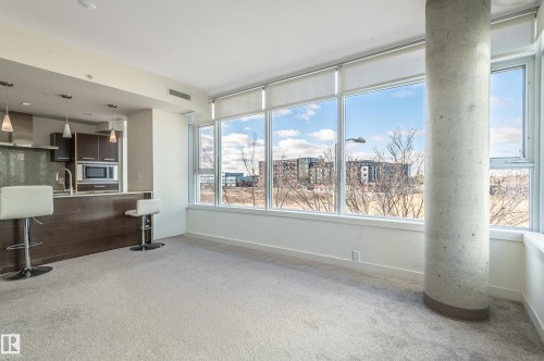 301 2606 109 Street, Edmonton, AB - Indoor
