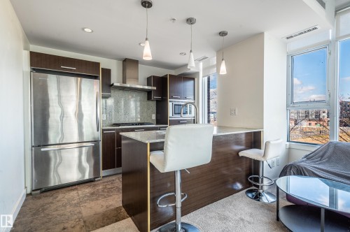 301 2606 109 Street, Edmonton, AB - Indoor Photo Showing Kitchen With Upgraded Kitchen