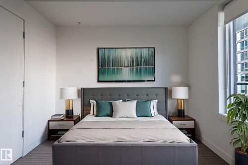 301 2606 109 Street, Edmonton, AB - Indoor Photo Showing Bedroom