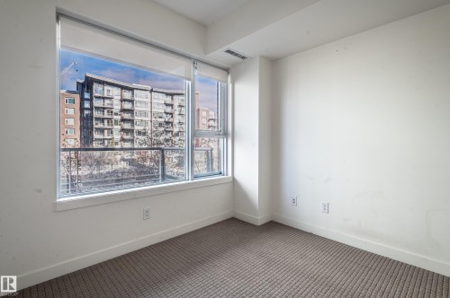 301 2606 109 Street, Edmonton, AB - Indoor Photo Showing Other Room