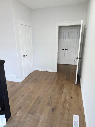 449 Conroy Crescent, Edmonton, AB - Indoor Photo Showing Other Room