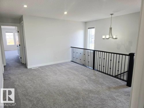 449 Conroy Crescent, Edmonton, AB - Indoor Photo Showing Other Room