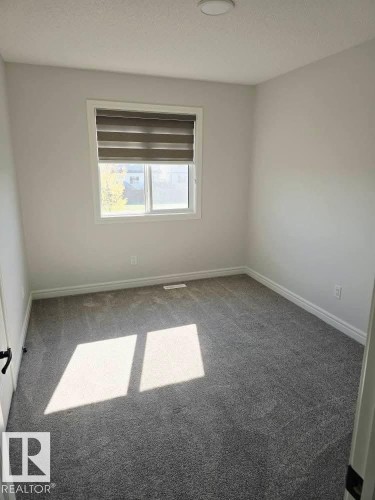 449 Conroy Crescent, Edmonton, AB - Indoor Photo Showing Other Room