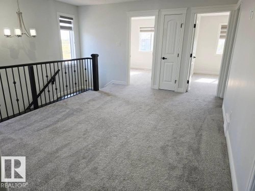 449 Conroy Crescent, Edmonton, AB - Indoor Photo Showing Other Room