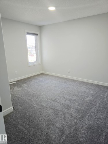 449 Conroy Crescent, Edmonton, AB - Indoor Photo Showing Other Room