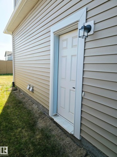 449 Conroy Crescent, Edmonton, AB - Outdoor With Exterior