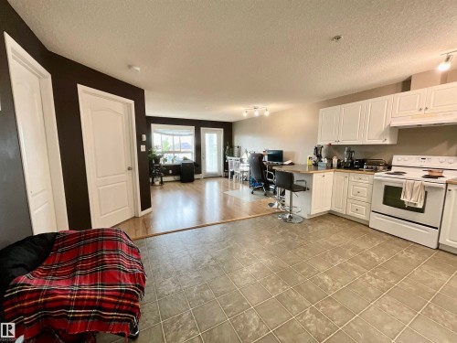 308 5350 199 Street, Edmonton, AB - Indoor Photo Showing Kitchen