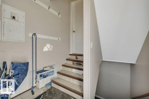 5310 & 5312 50 Street, Thorsby, AB - Indoor Photo Showing Other Room