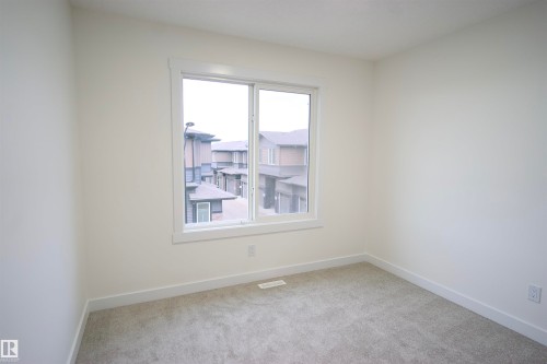 12 2710 66 Street, Edmonton, AB - Indoor Photo Showing Other Room