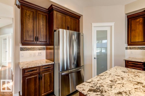 11122 52 Street, Edmonton, AB - Indoor Photo Showing Kitchen