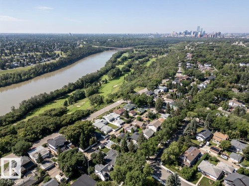 11122 52 Street, Edmonton, AB - Outdoor With View