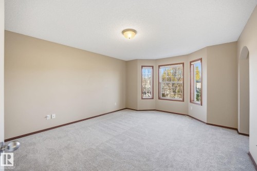 1922 Tanner Wynd, Edmonton, AB - Indoor Photo Showing Other Room