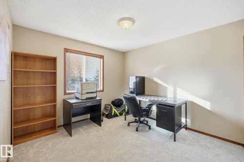 1922 Tanner Wynd, Edmonton, AB - Indoor Photo Showing Office