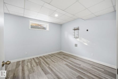 1922 Tanner Wynd, Edmonton, AB - Indoor Photo Showing Other Room