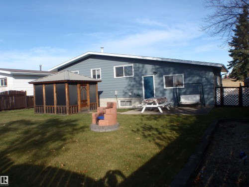 5810 - 53 Street, Barrhead, AB - Outdoor With Deck Patio Veranda