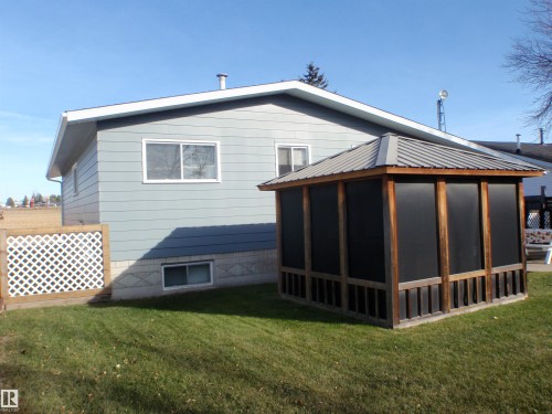 5810 - 53 Street, Barrhead, AB - Outdoor With Exterior