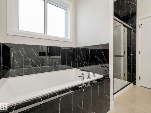 36 Dalquist Bay, Leduc, AB - Indoor Photo Showing Bathroom