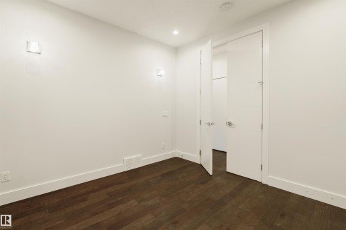 2109 53 Street, Edmonton, AB - Indoor Photo Showing Other Room