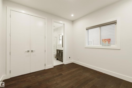 2109 53 Street, Edmonton, AB - Indoor Photo Showing Other Room