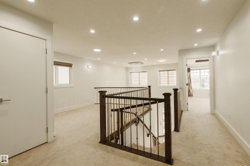 2109 53 Street, Edmonton, AB - Indoor Photo Showing Other Room