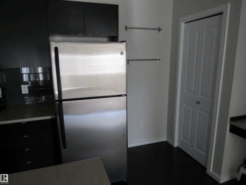 #234 504 Albany Way, Edmonton, AB - Indoor