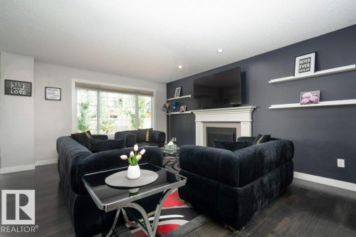 1007 158 Street, Edmonton, AB - Indoor Photo Showing Living Room With Fireplace