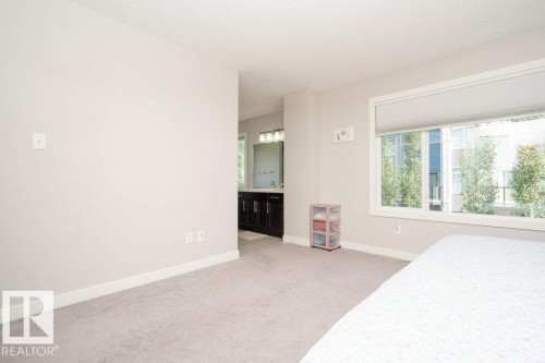1007 158 Street, Edmonton, AB - Indoor Photo Showing Bedroom