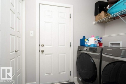 1007 158 Street, Edmonton, AB - Indoor Photo Showing Laundry Room