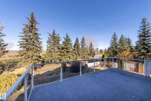 96 Linksview Drive, Spruce Grove, AB - Outdoor