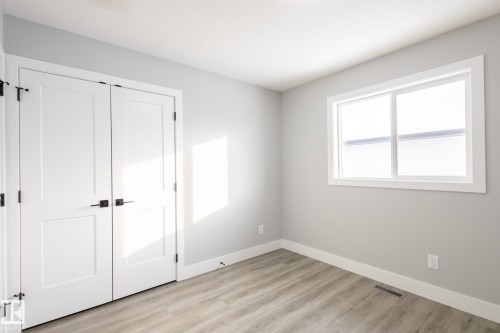 48 Maple Crescent, Gibbons, AB - Indoor Photo Showing Other Room