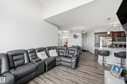 411 304 Ambleside Link Link, Edmonton, AB - Indoor Photo Showing Other Room