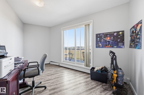 411 304 Ambleside Link Link, Edmonton, AB - Indoor Photo Showing Office