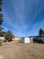 5035 49 Avenue NW  Vilna, AB T0A 3L0
